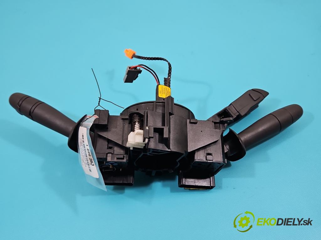 Renault Trafic II 2001-2014 1.9 dci 99 HP manual 73 kW 1870 cm3 5- prepínač komplex: 8200070265 (Prepínacie páčky pod volantom)