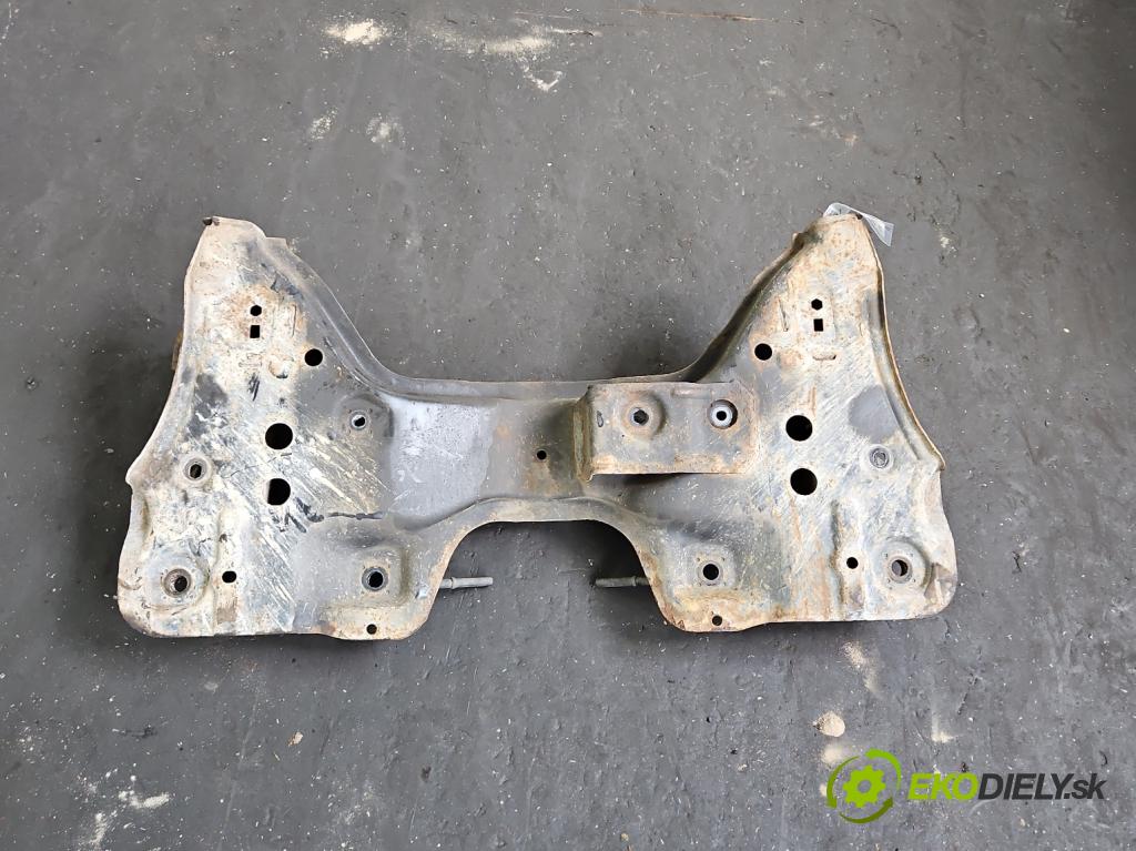 Fiat Punto Grande 1.2 8V 65 HP manual 48 kW 1242 cm3 3- výstuha motora