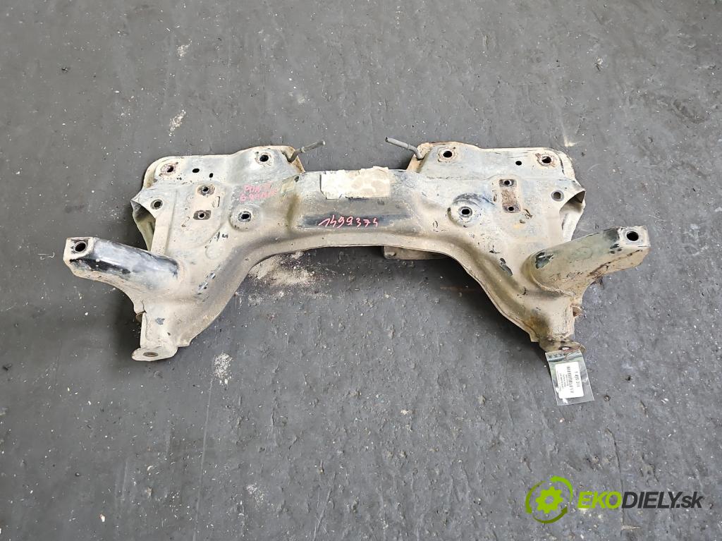 Fiat Punto Grande 1.2 8V 65 HP manual 48 kW 1242 cm3 3- výstuha motora 
