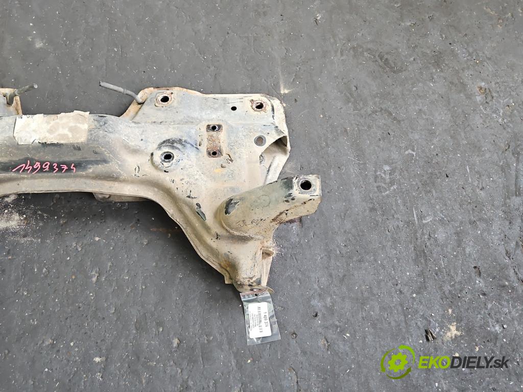 Fiat Punto Grande 1.2 8V 65 HP manual 48 kW 1242 cm3 3- výstuha motora