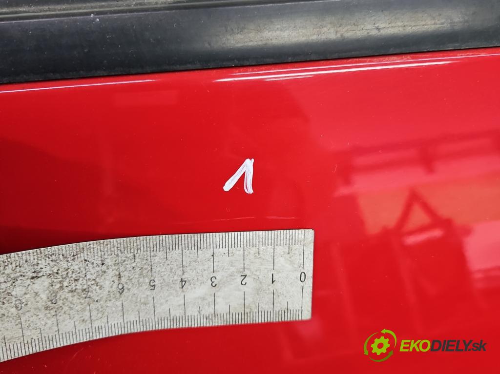 Fiat Punto Grande 1.2 8V 65 HP manual 48 kW 1242 cm3 3- dvere predné pravé  (Kľučka dverí ostatné)