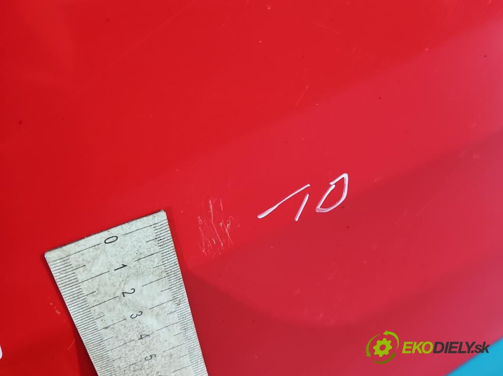 Fiat Punto Grande 1.2 8V 65 HP manual 48 kW 1242 cm3 3- dvere predné pravé  (Kľučka dverí ostatné)
