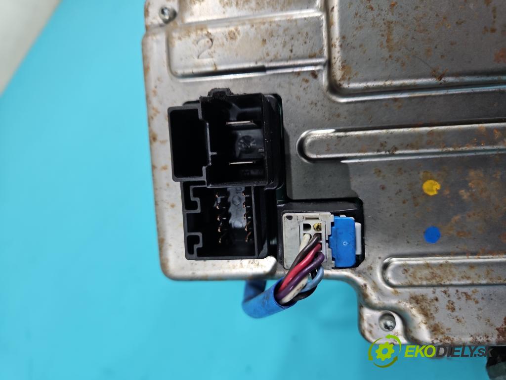 Fiat Punto Grande 1.2 8V 65 HP manual 48 kW 1242 cm3 3- čerpadlo posilovač 2611786108C (Servočerpadlo)