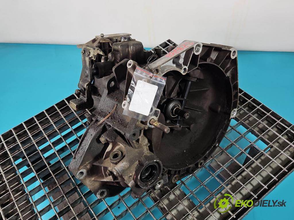 Fiat Punto Grande 1.2 8V 65 hp manual 48 kW 1242 cm3 3- převodovka stupňová manual 