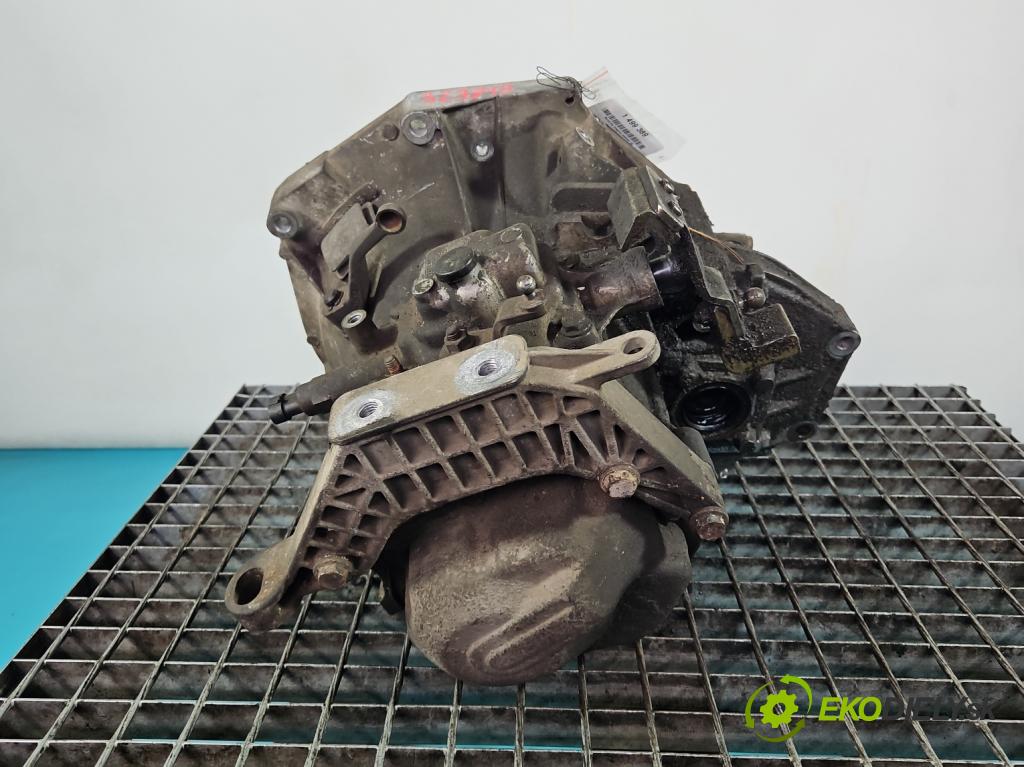 Fiat Punto Grande 1.2 8V 65 hp manual 48 kW 1242 cm3 3- převodovka stupňová manual