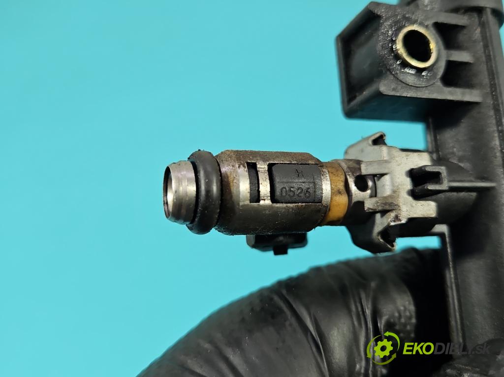 Fiat Punto Grande 1.2 8V 65 HP manual 48 kW 1242 cm3 3- vstrek IWP160 (Vstrekovač paliva)