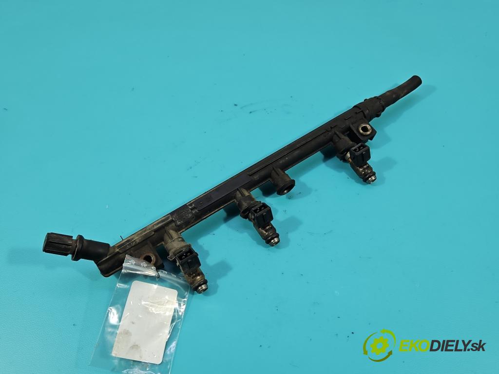 Fiat Punto Grande 1.2 8V 65 HP manual 48 kW 1242 cm3 3- vstrek IWP160 (Vstrekovač paliva)