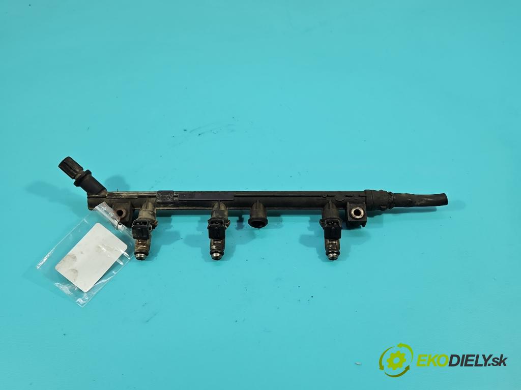 Fiat Punto Grande 1.2 8V 65 HP manual 48 kW 1242 cm3 3- vstrek IWP160 (Vstrekovač paliva)