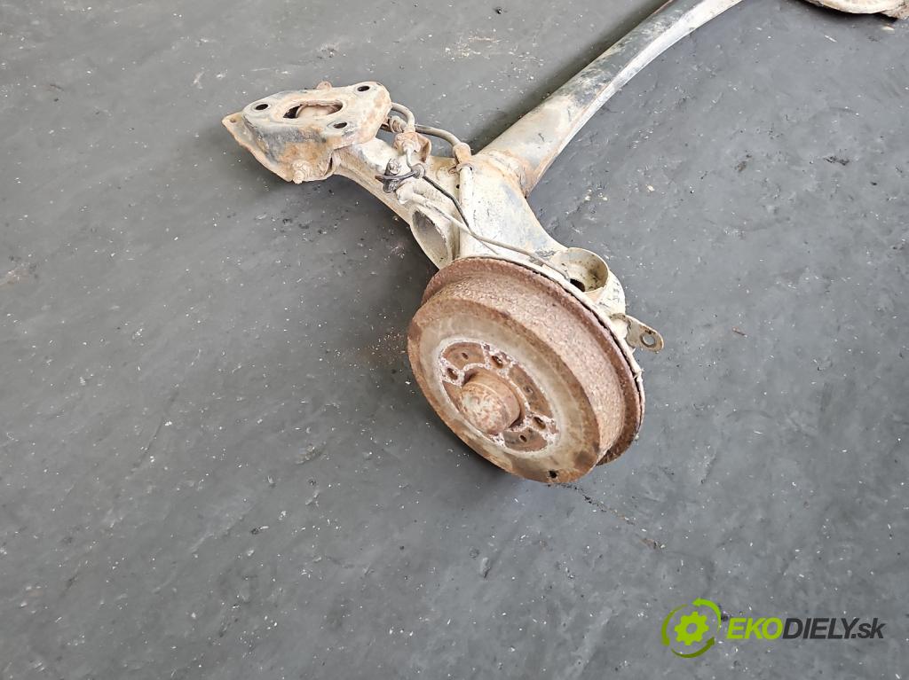 Fiat Punto Grande 1.2 8V 65 hp manual 48 kW 1242 cm3 3- zadní výztuha 00557031140 (Zadní výztuha)