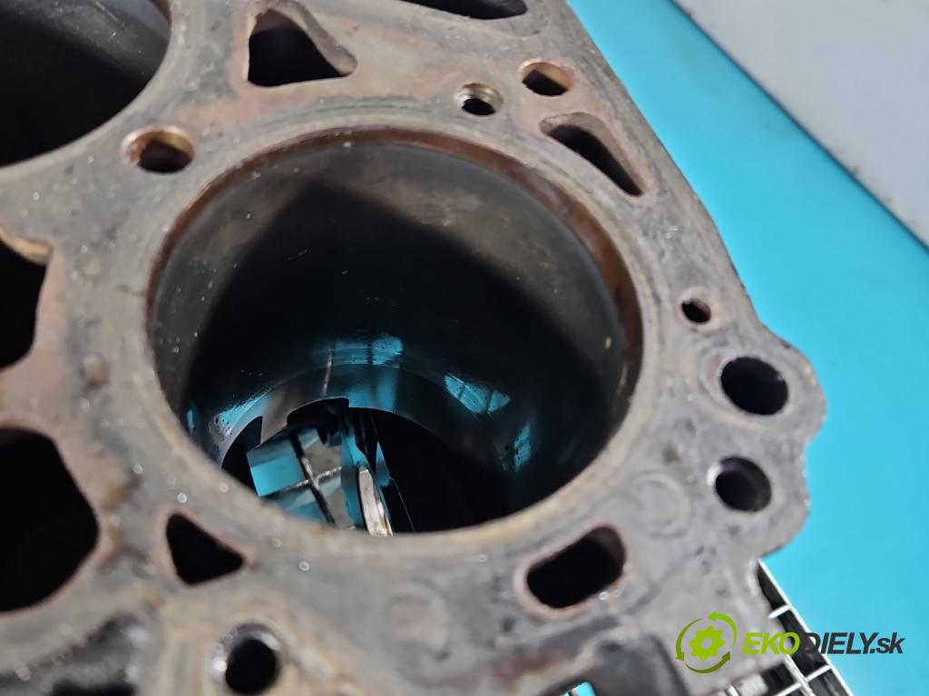 Vw Passat B6 2005-2010 3.2 FSI V6 250 HP automatic 184 kW 3168 cm3 4- Blok motora AXZ (Blok motora)