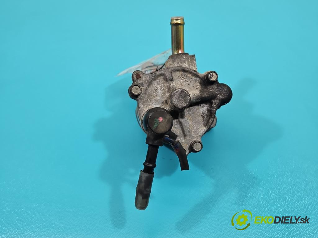 Toyota Corolla Verso II 2004-2009 2.0 D4D 116 hp manual 85 kW 1995 cm3 5- čerpadlo vákuum 29300-27020