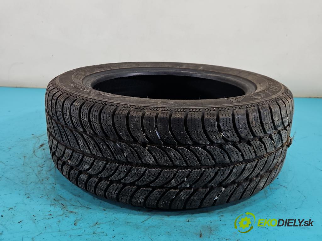 Rover 200 2.0 td 105 hp manual 77 kW 1994 cm3 3- pneumatiky: zimní para