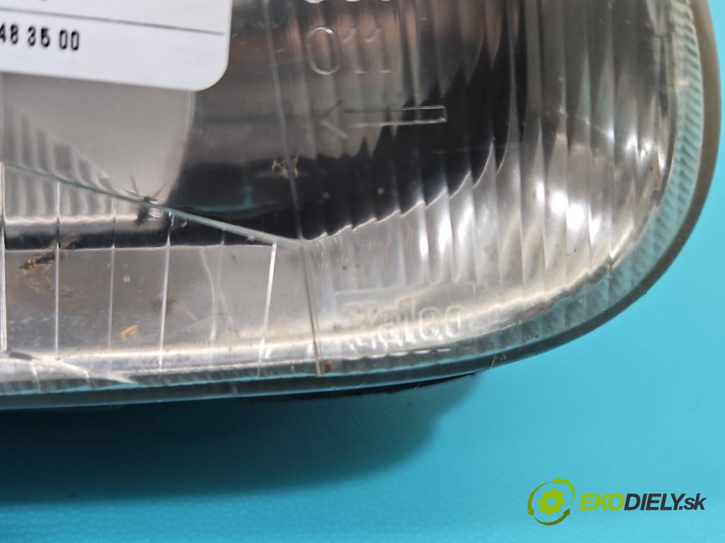 Rover 200 2.0 td 105 HP manual 77 kW 1994 cm3 3- Reflektor: pravý  (Svetlo predné pravé)