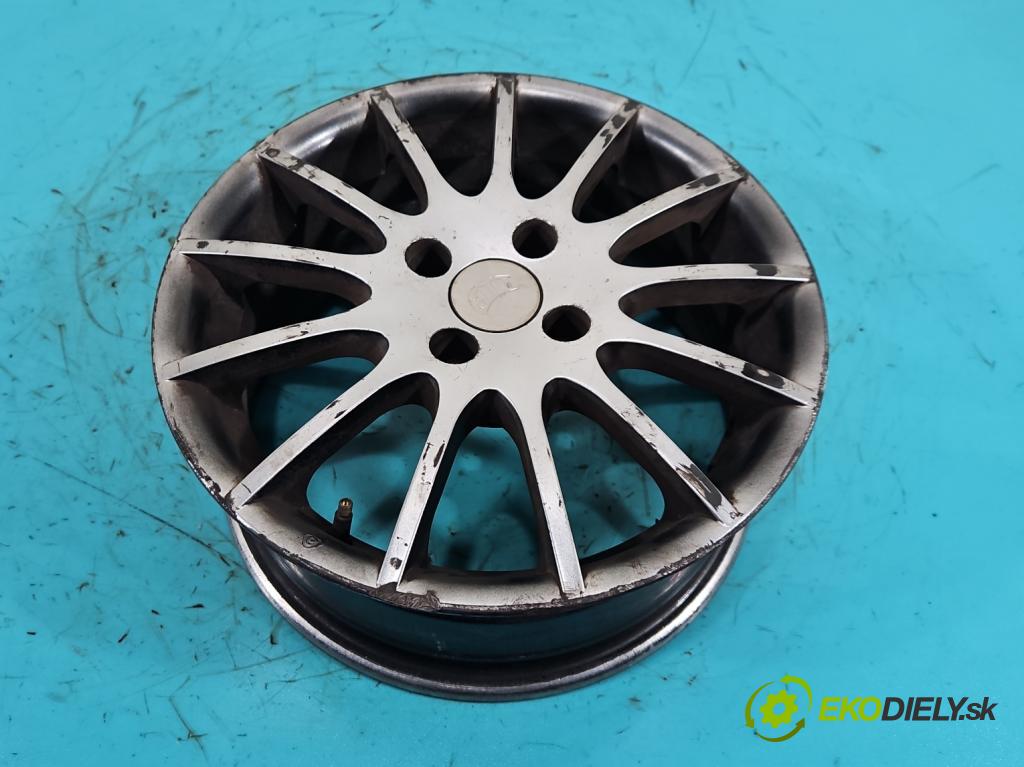 Fiat Punto Grande 1.2 8V 65 hp manual 48 kW 1242 cm3 3- Felga hliník: 15" komplet