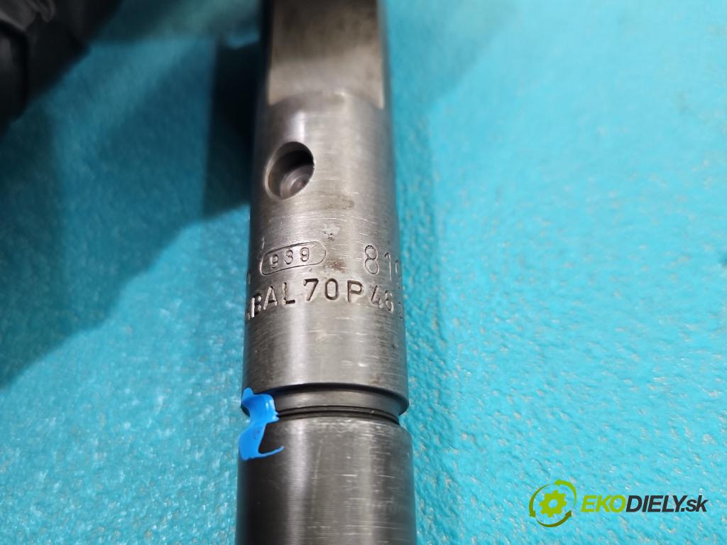 Rover 200 2.0 td 105 hp manual 77 kW 1994 cm3 3- vstřikovač KBAL70P (Vstřikovač paliva)