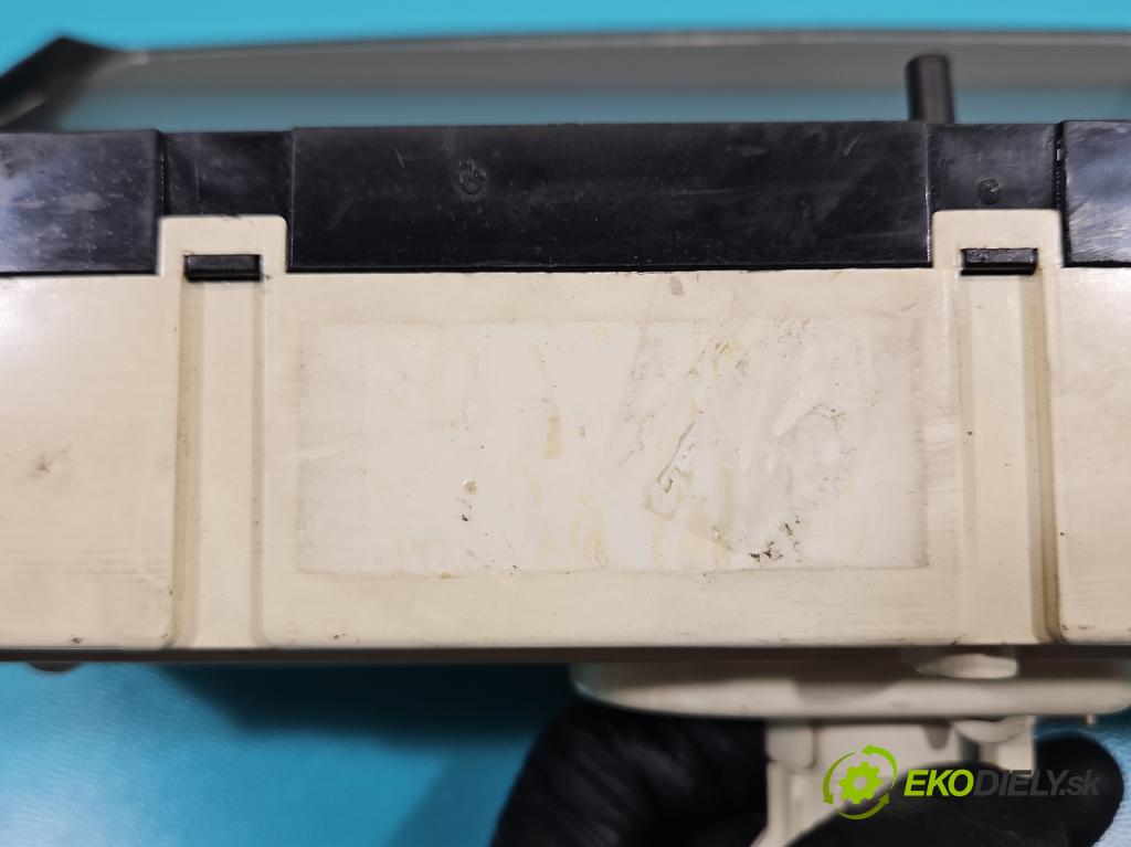 Vw Passat B3 1988-1993 1.8 90 HP manual 66 kW 1781 cm3 4- prístrojovka/ budíky  (Prístrojová doska)