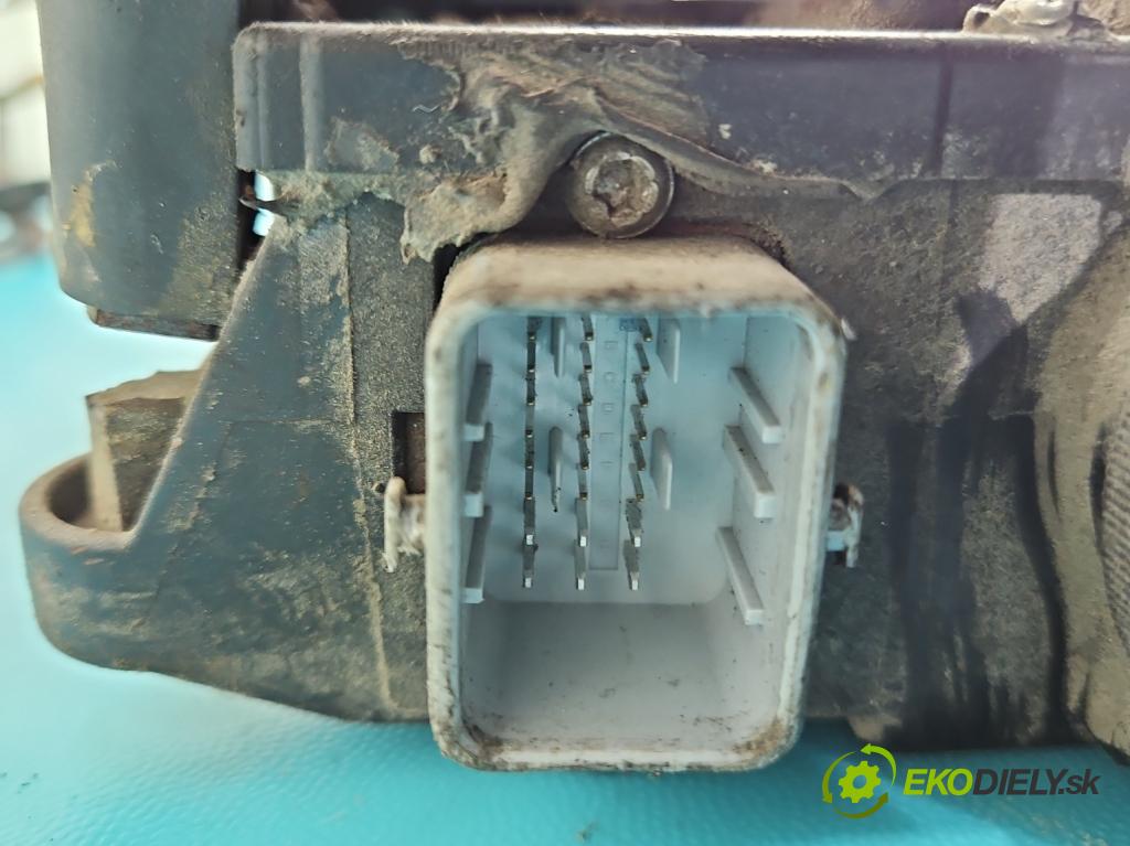 Renault Scenic II 2003-2009 1.9 dci 120 HP manual 88 kW 1870 cm3 5- Brzda manuál: elektrický: 8200418647 (Ručná brzda)