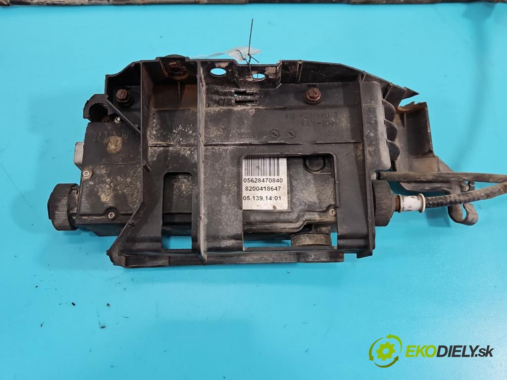 Renault Scenic II 2003-2009 1.9 dci 120 HP manual 88 kW 1870 cm3 5- Brzda manuál: elektrický: 8200418647 (Ručná brzda)