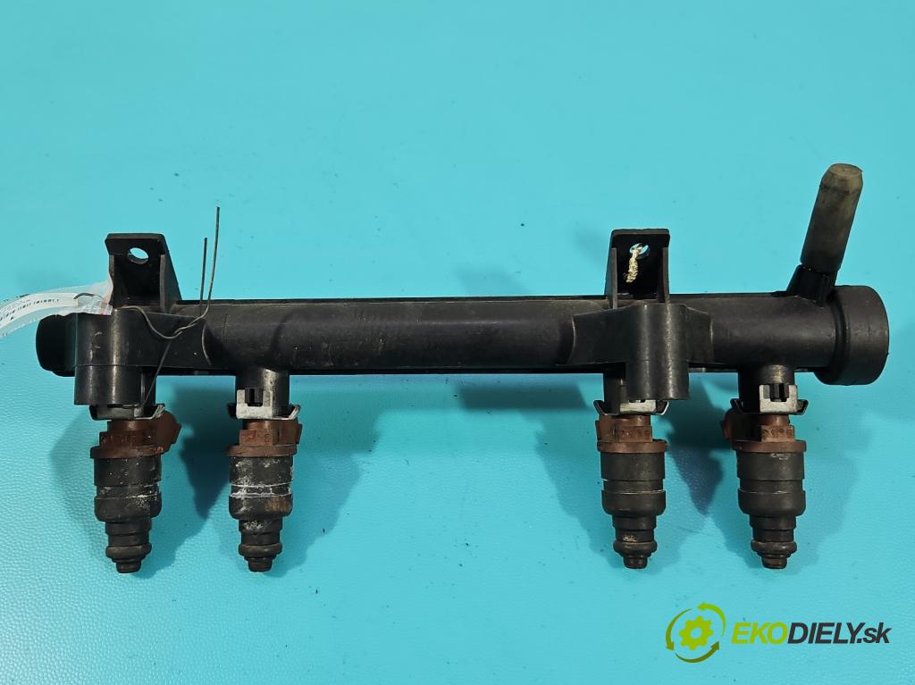 Skoda Fabia I 1999-2007 1.4 mpi 68 HP manual 50 kW 1397 cm3 5- vstrek 047133319 (Vstrekovač paliva)