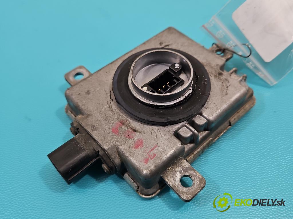 Mitsubishi Outlander II 2006-2013 2.0 DI-D 140 HP manual 103 kW 1968 cm3 5- střídač: xenon W3T16271 (Riadiaca jednotka xenónu)