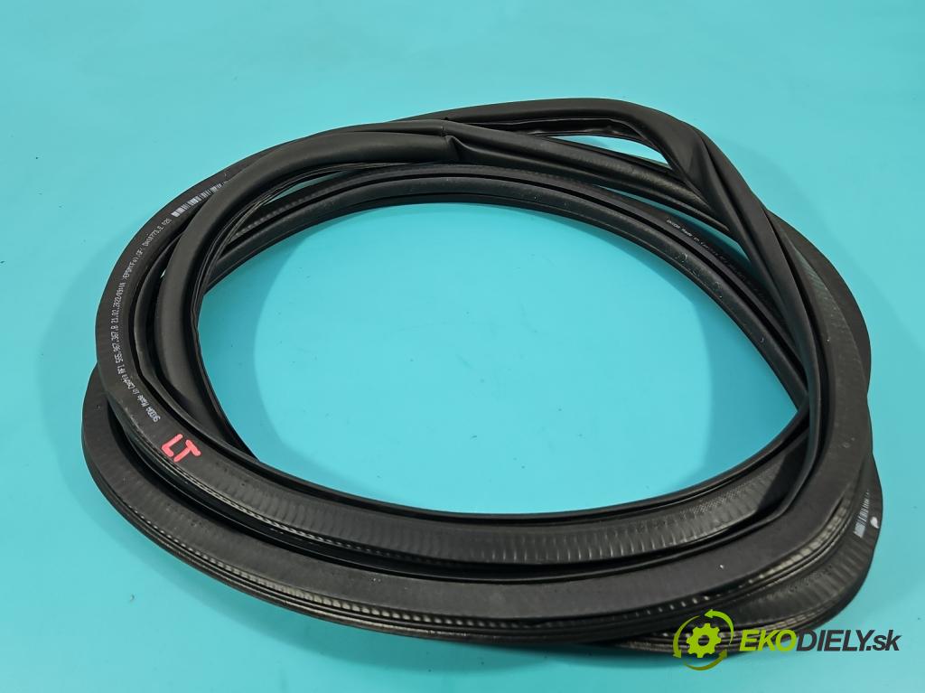 Skoda Kodiaq I 2.0 TSI 190 hp automatic 140 kW 1984 cm3 5- Těsnění: dveře zadní levé 565867367 (Karoserie ostatní)