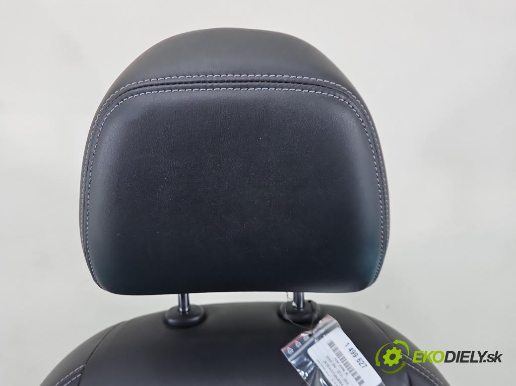 Infiniti Q50 I 2013-2024 2.0 T 211KM automatic 155 kW 1991 cm3 4- Sedačka pravý  (Sedadlo)