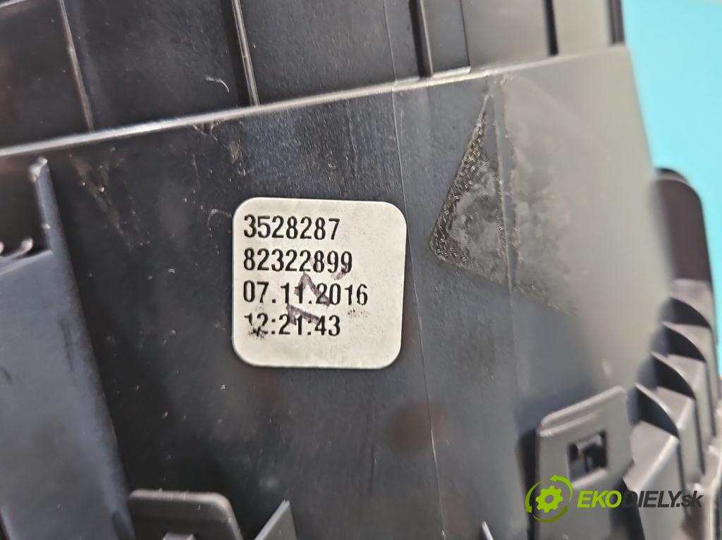 Skoda Octavia III 2013- 2.0 tdi 150 HP manual 110 kW 1968 cm3 5- prístrojovka/ budíky 5E0920781C (Prístrojová doska)