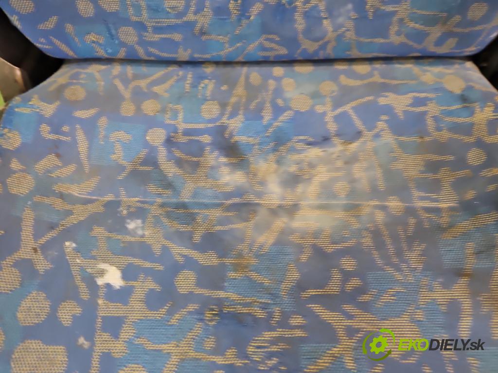 Iveco Daily III 1999-2006 2.8 TD 110 HP manual 81 kW 2800 cm3 5- Sedačka ľavý  (Sedadlo)