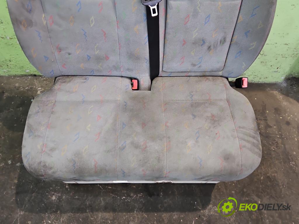 Vw Crafter 2006-2016 2.5 tdi 136 HP manual 100 kW 2461 cm3 5- Sedačka pravý (Sedadlo)