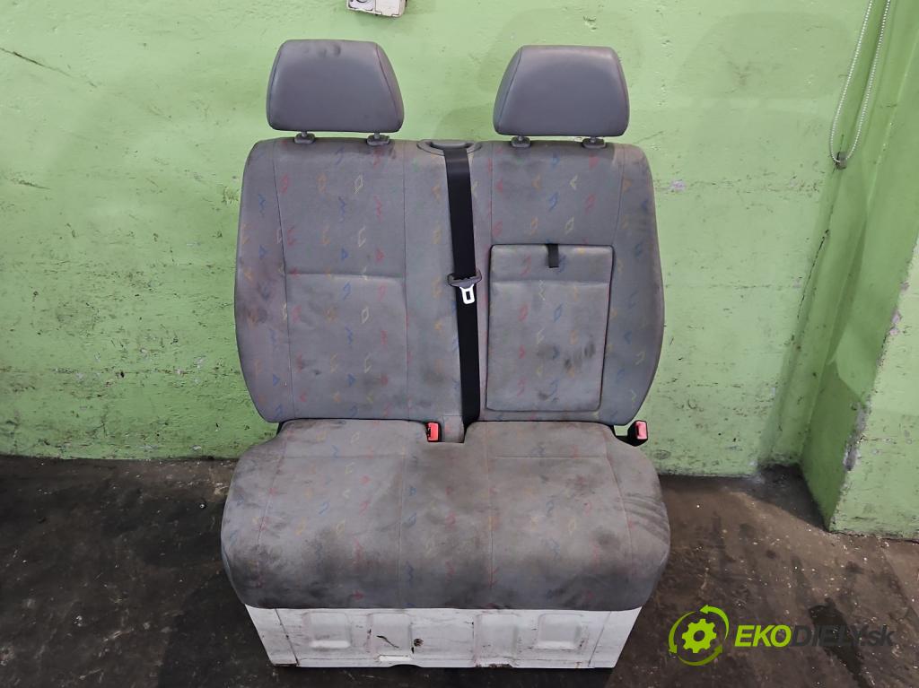 Vw Crafter 2006-2016 2.5 tdi 136 HP manual 100 kW 2461 cm3 5- Sedačka pravý  (Sedadlo)