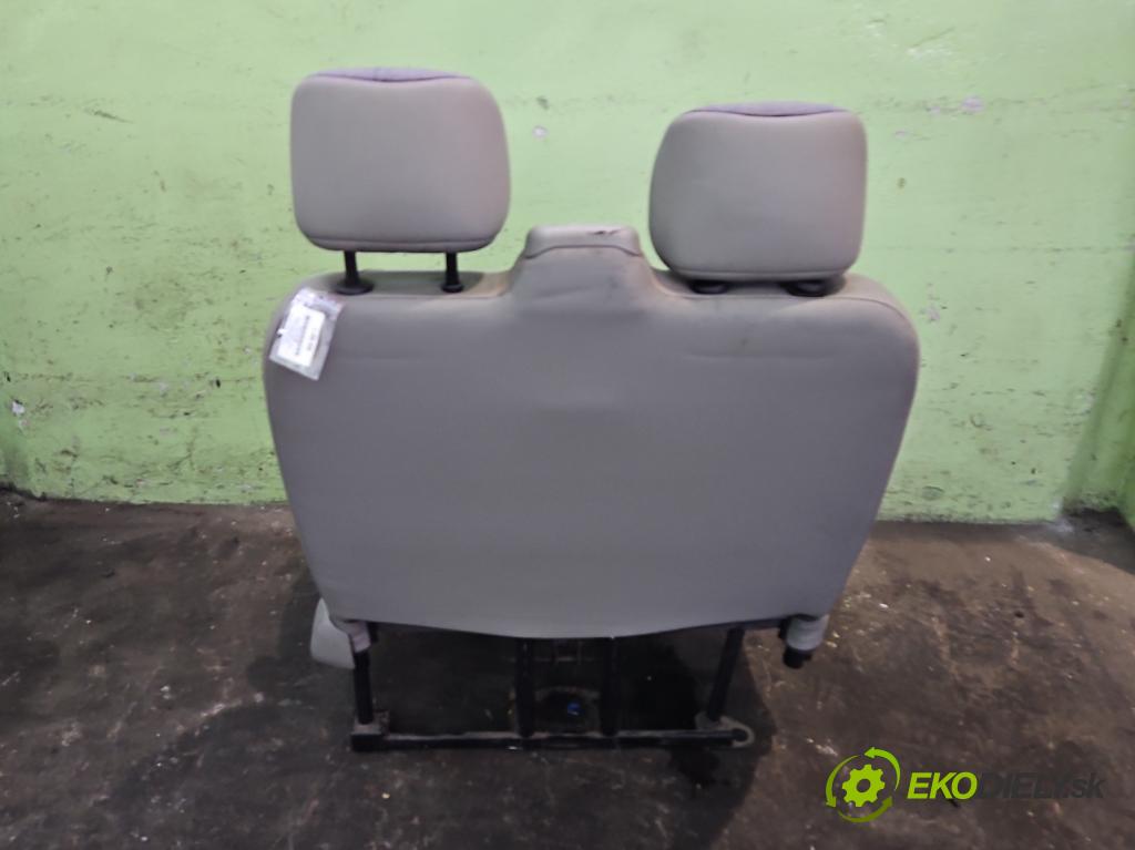 Renault Trafic II 2001-2014 1.9 dci 99 HP manual 73 kW 1870 cm3 5- Sedačka pravý  (Sedadlo)