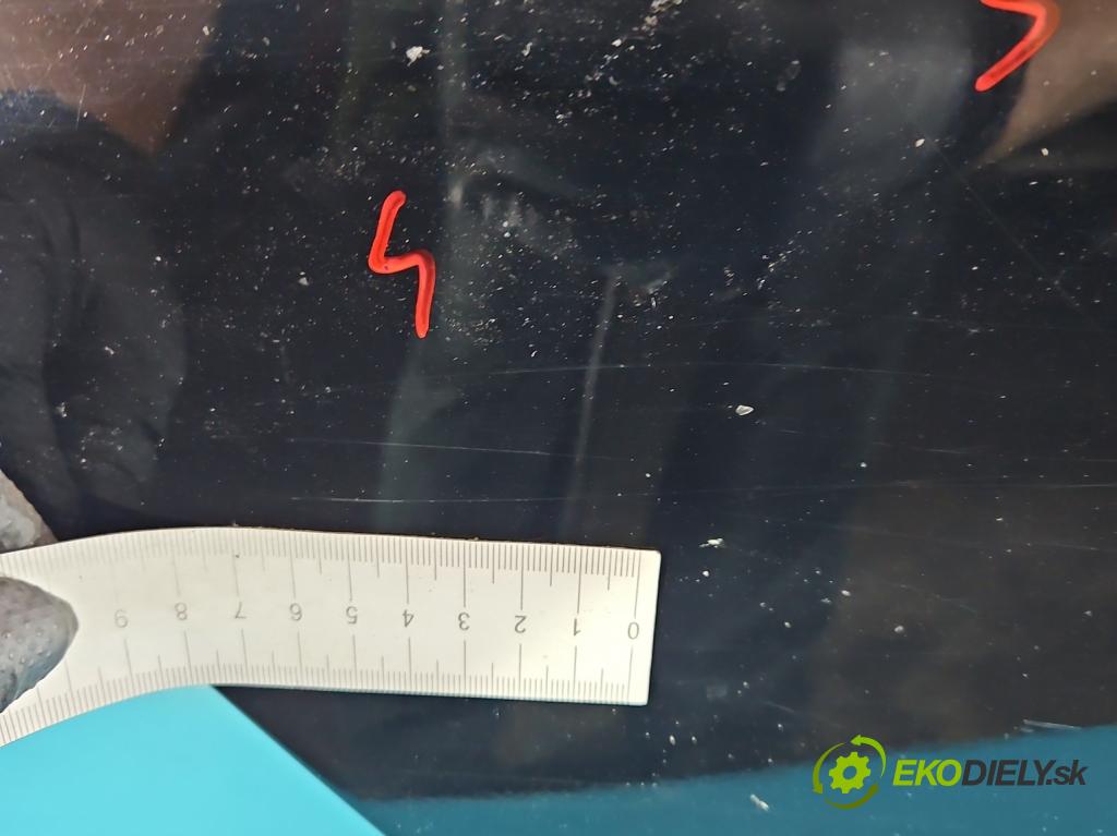 Honda Fr-v 1.7 16V 125 hp manual 92 kW 1668 cm3 5- dveře zadní pravé  (Klika dveří ostatní)