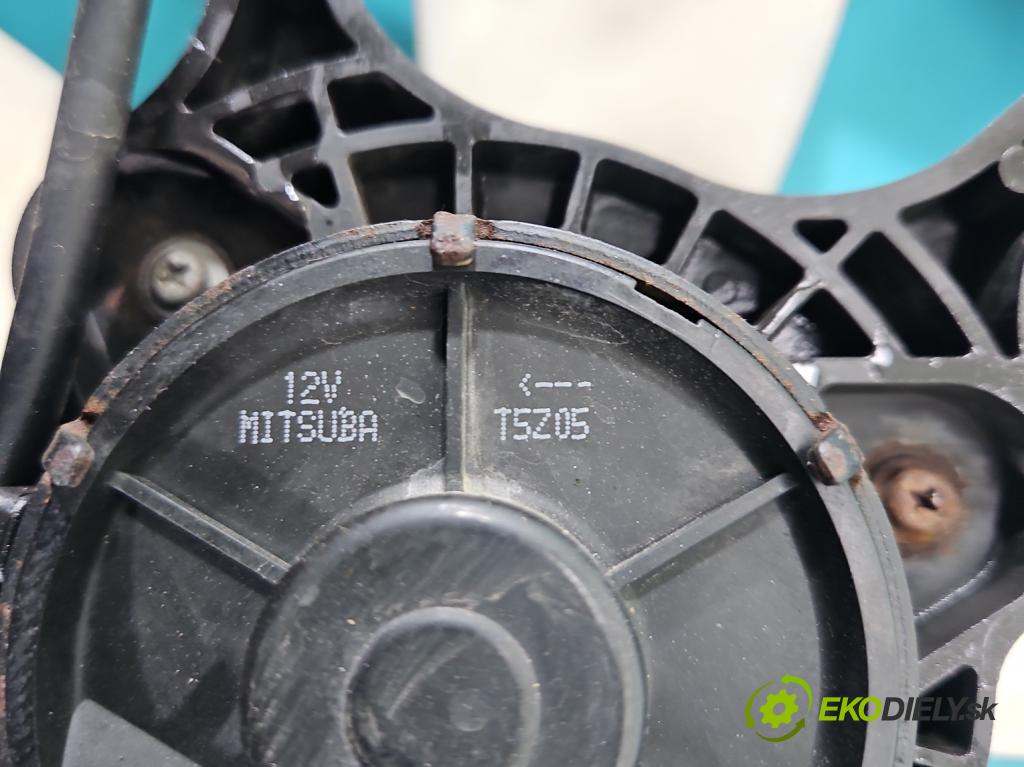 Honda Fr-v 1.7 16V 125 hp manual 92 kW 1668 cm3 5- ventilátor chladič