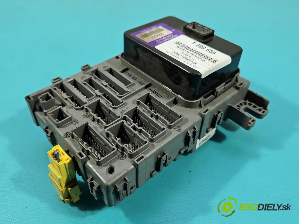 Honda Fr-v 1.7 16V 125 hp manual 92 kW 1668 cm3 5- skříňka pojistková 38650-SJD-G01 (Pojistková skříňka)