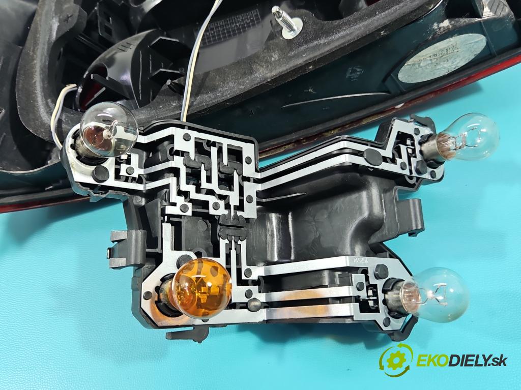 Volvo S80 II 2006-2016 2.4 D5 185 hp automatic 136 kW 2400 cm3 4- světlo zadní pravé 162508 (Klika dveří ostatní)