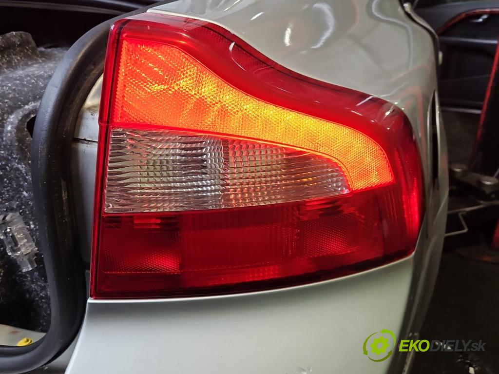 Volvo S80 II 2006-2016 2.4 D5 185 hp automatic 136 kW 2400 cm3 4- světlo zadní pravé 162508 (Klika dveří ostatní)