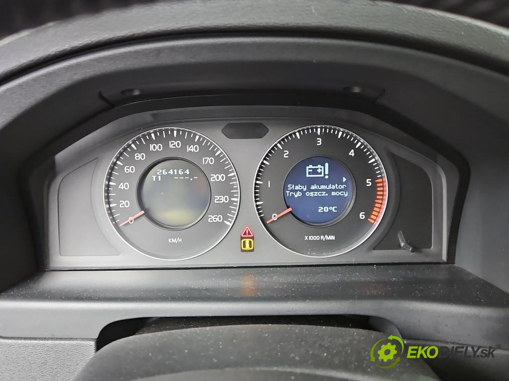 Volvo S80 II 2006-2016 2.4 D5 185 HP automatic 136 kW 2400 cm3 4- prístrojovka/ budíky 30786053AA (Prístrojová doska)