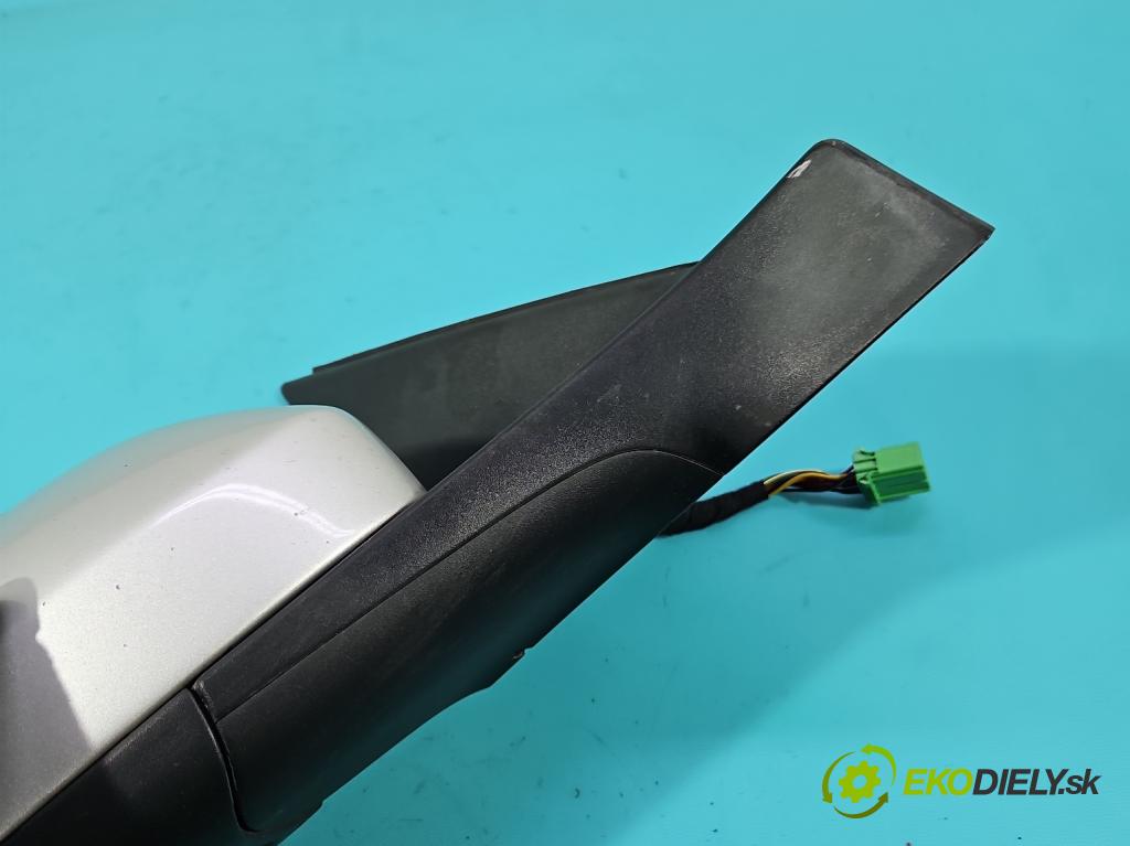 Volvo S80 II 2006-2016 2.4 D5 185 HP automatic 136 kW 2400 cm3 4- zrkadlo pravé  (Kľučka dverí ostatné)