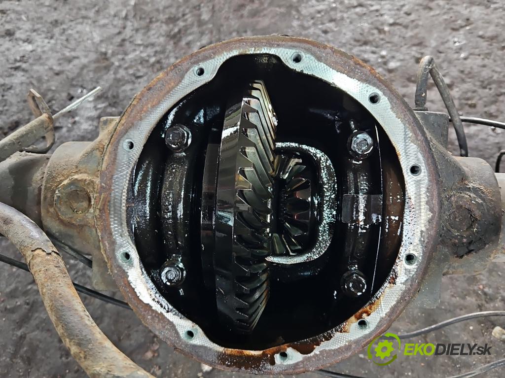Vw Crafter 2006-2016 2.5 tdi 136 HP manual 100 kW 2461 cm3 5- Most: zadní: 9063531510