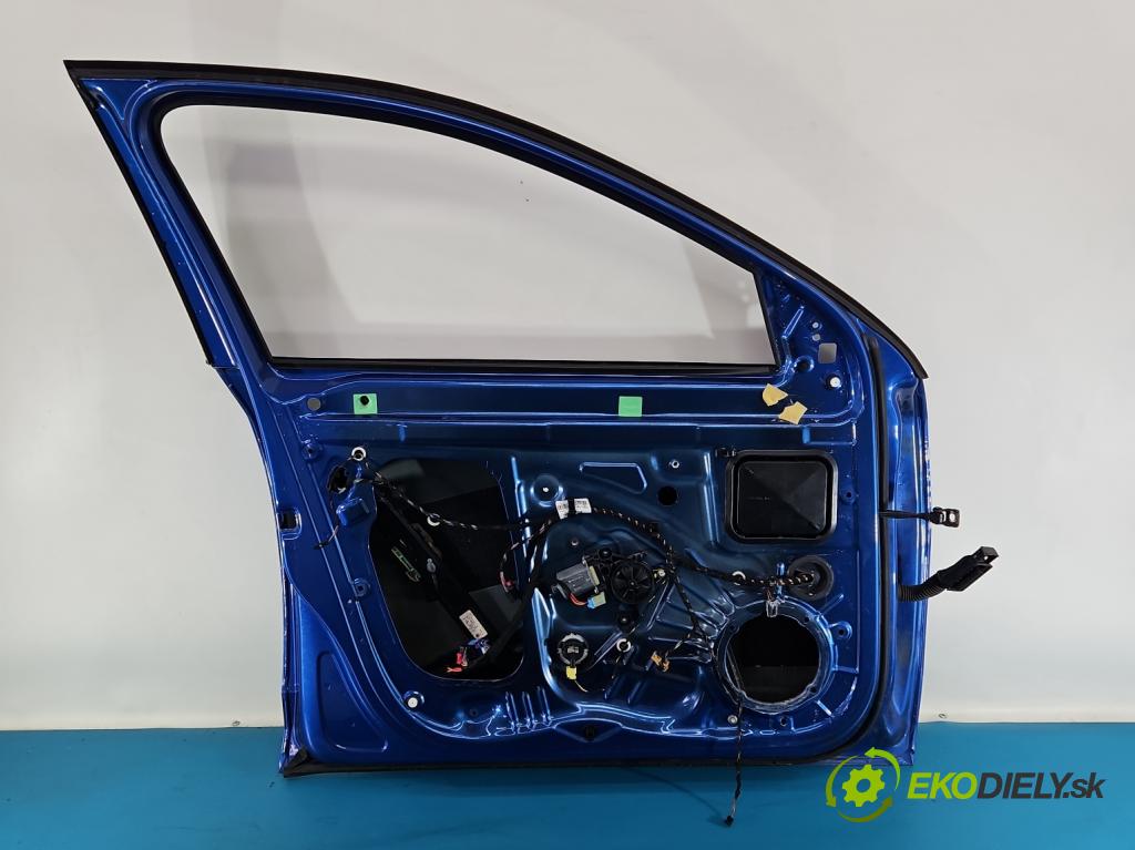Skoda Octavia III 2013- 2.0 tdi 150 hp manual 110 kW 1968 cm3 5- dveře přední levé  (Klika dveří ostatní)