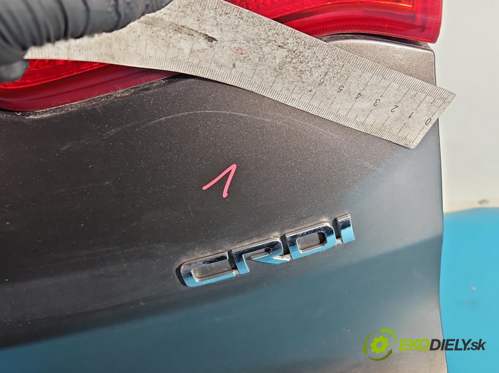 Kia Sportage III 2010-2015 2.0 crdi 136hp manual 100 kW 1995 cm3 5- zadní kufrové dveře  (Zadní kapota (kufr))