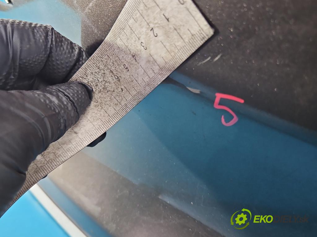 Kia Sportage III 2010-2015 2.0 crdi 136hp manual 100 kW 1995 cm3 5- zadní kufrové dveře  (Zadní kapota (kufr))