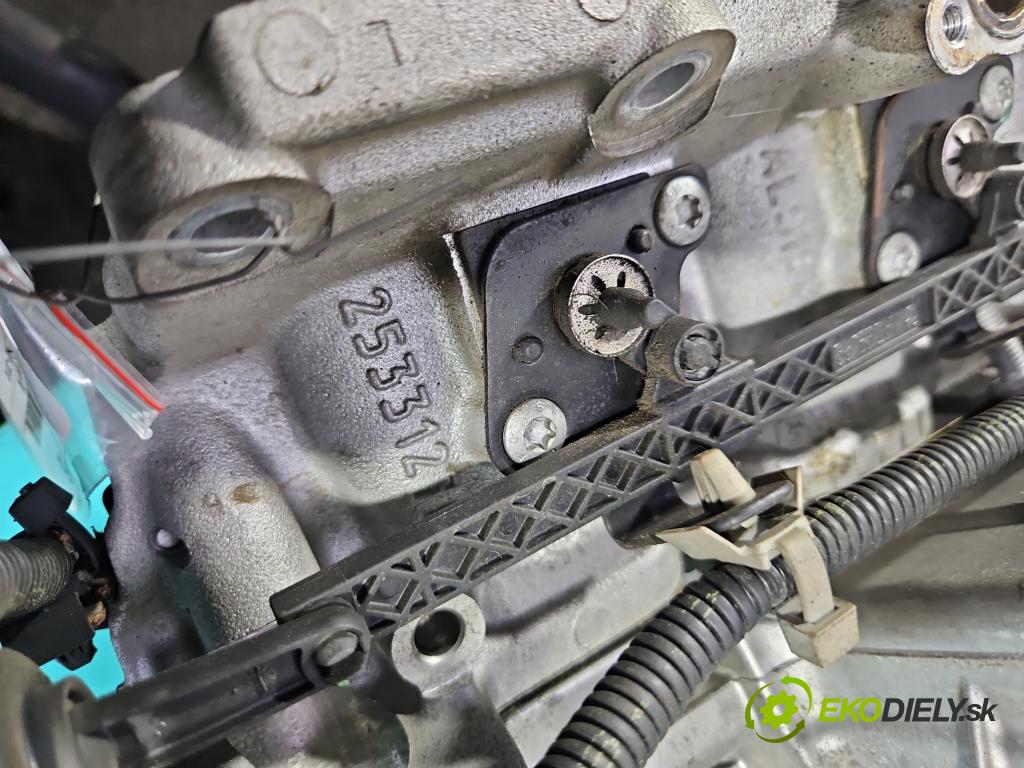 Opel Meriva A 2002-2010 1.6 16V 105 hp manual 77 kW 1598 cm3 5- potrubí sací 24435069 (Sací potrubí)