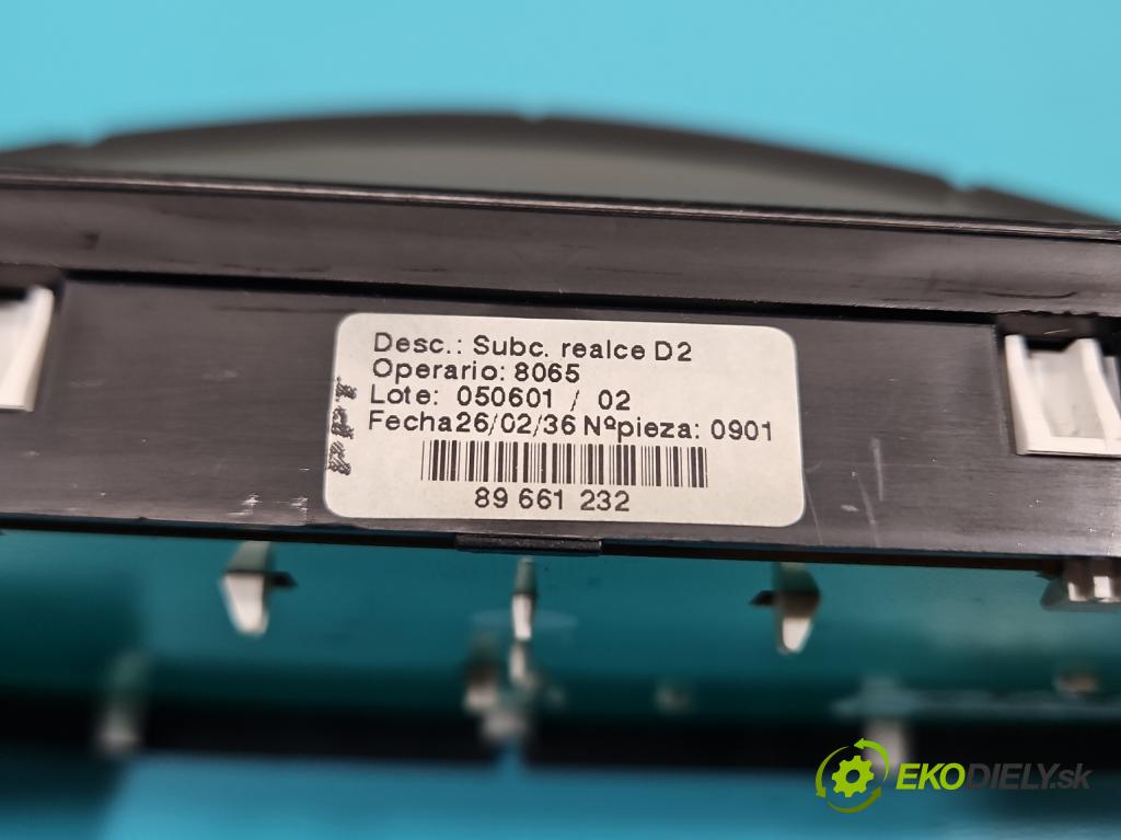 Peugeot 407 2.0 hdi 136 HP manual 100 kW 1997 cm3 5- prístrojovka/ budíky 9658138280 (Prístrojová doska)