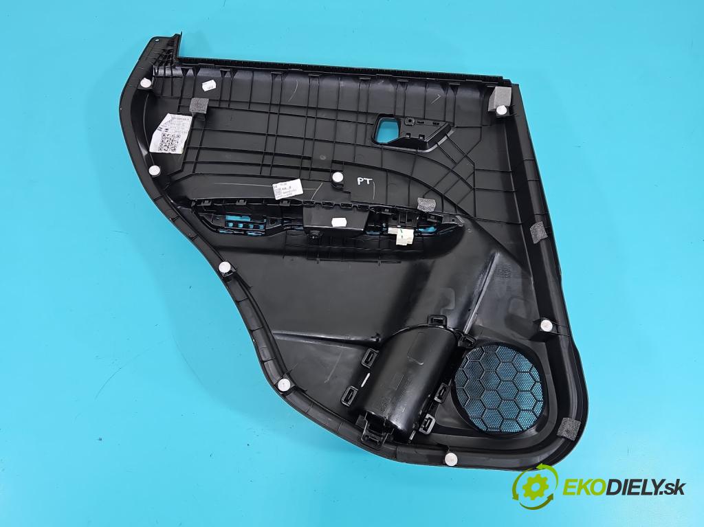 Suzuki Vitara II 2015- 1.5 16V 102 hp automatic 75 kW 1462 cm3 5- Tapacír: dveře zadní pravé 83734-54P1R