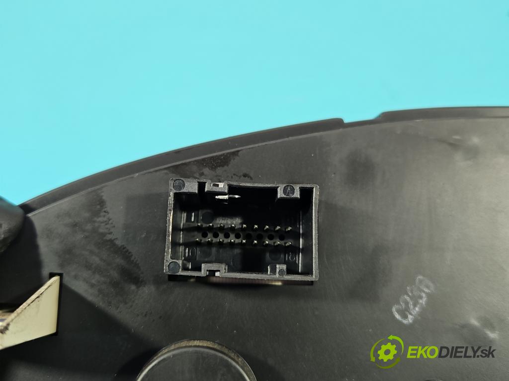 Fiat Ducato III 2006-2014 2.2 jtd 101 HP manual 74 kW 2198 cm3 5- prístrojovka/ budíky 1340672080 (Prístrojová doska)