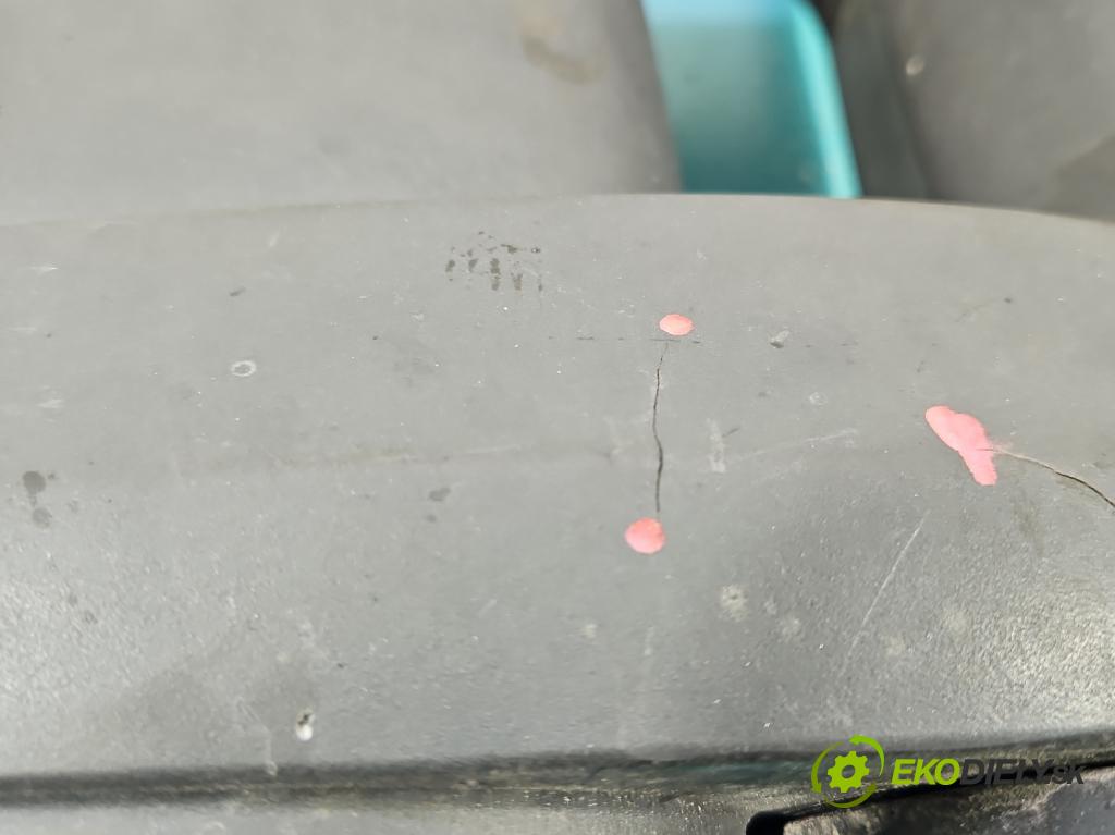 Fiat Ducato III 2006-2014 2.2 jtd 101 hp manual 74 kW 2198 cm3 5- zpětné zrcátko pravé  (Klika dveří ostatní)