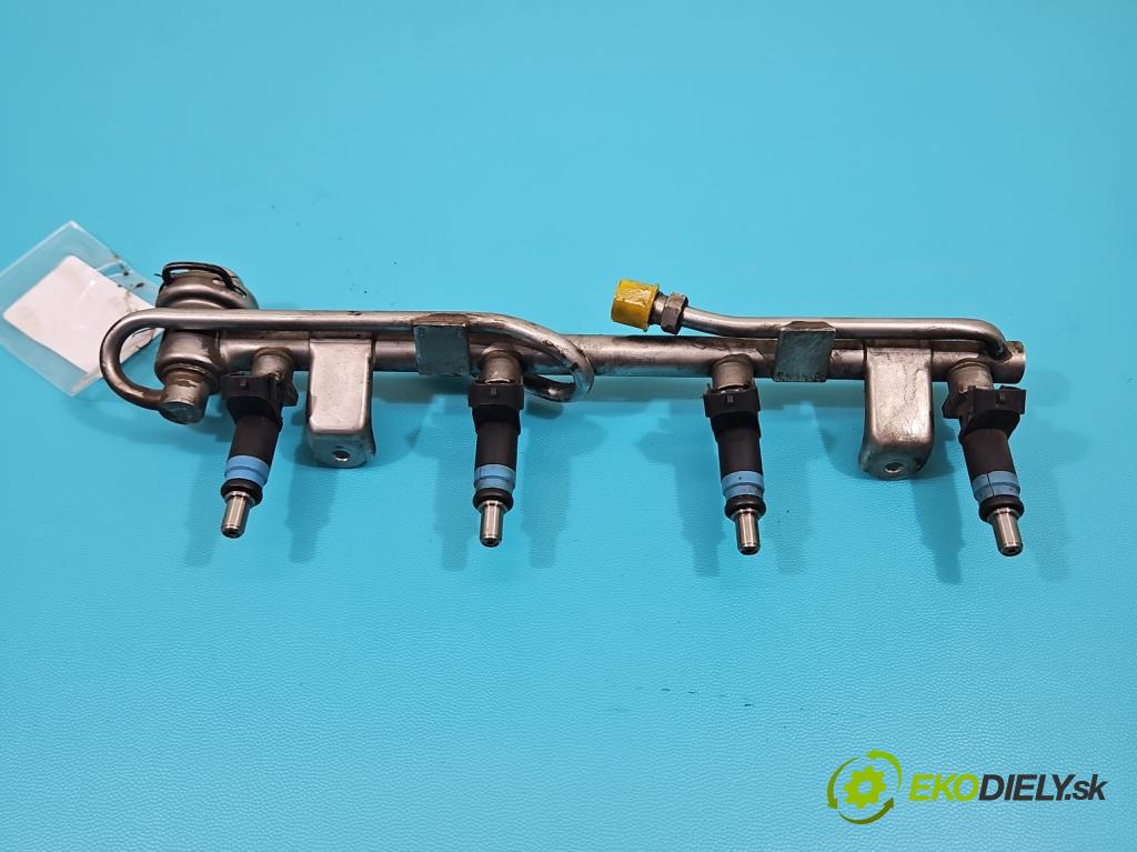 Audi A4 B6 2000-2004 2.0 20V 131 HP manual 96 kW 1984 cm3 4- vstrek 06B133551K (Vstrekovač paliva)