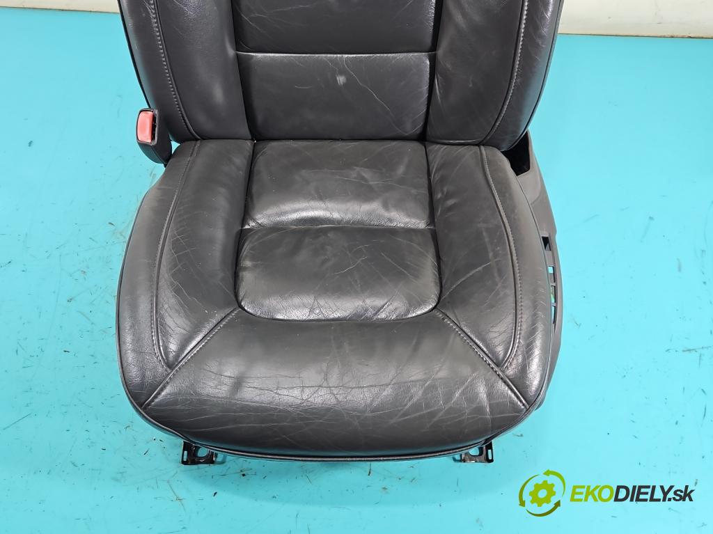 Volvo S80 II 2006-2016 2.4 D5 185 HP automatic 136 kW 2400 cm3 4- Sedačka ľavý  (Sedadlo)