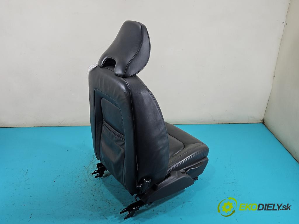 Volvo S80 II 2006-2016 2.4 D5 185 HP automatic 136 kW 2400 cm3 4- Sedačka pravý  (Sedadlo)